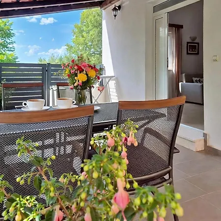 Casa vacanze Nadalina By Interhome